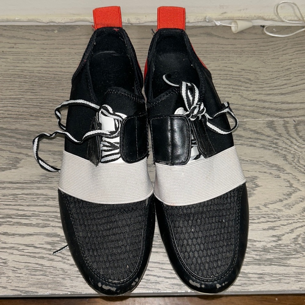 Women sneakers